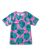 Tea Collection Short Sleeve Rash Guard - Hibiscus Pop in Pink